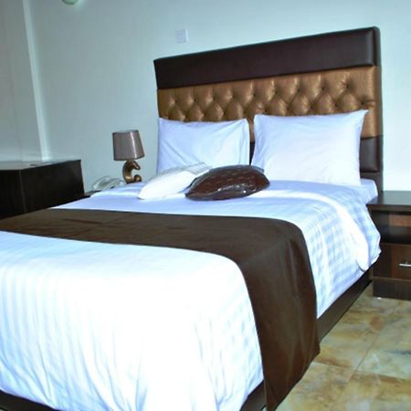 Airport Plaza Hotel Juba 外观 照片
